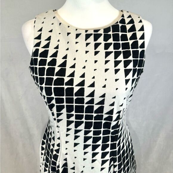 Nine West form flattering black and white geo print sheath dress size 6 - Picture 2 of 5